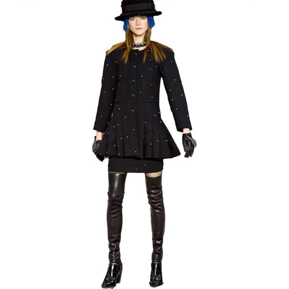 Chanel Mini Crystal Embellishment Skirt Sz.38 - Picture 2 of 8